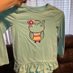 Gil’s long sleeve tops